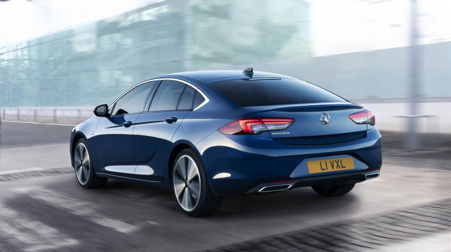  Vauxhall Insignia Grand Sport 2020 года  (фото 2 из 8)